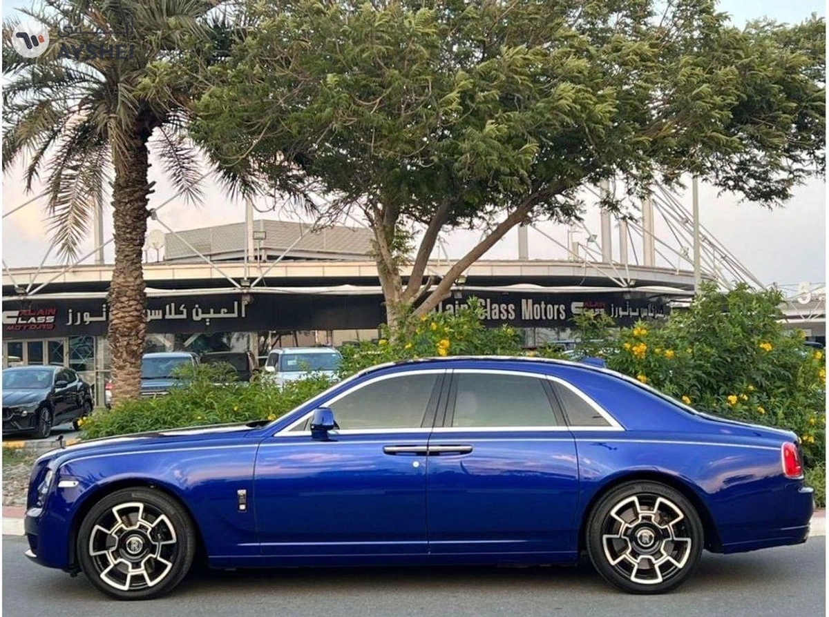 Rolls-Royce Ghost Black Badge 6.6L-6-6