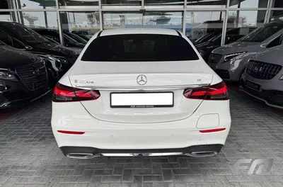 Mercedes Benz E300 PREMIUM PLUS - HYBRID (AMG)-11