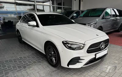 Mercedes Benz E300 PREMIUM PLUS - HYBRID (AMG)-1