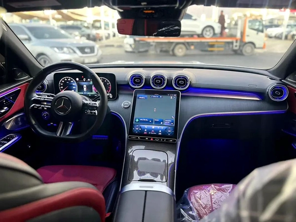 2023 Mercedes-Benz C300 | Premium Tech | Like New