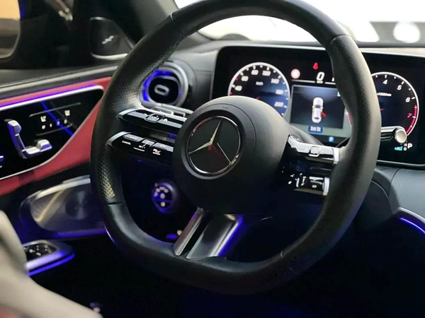 2023 Mercedes-Benz C300 | Premium Tech | Like New