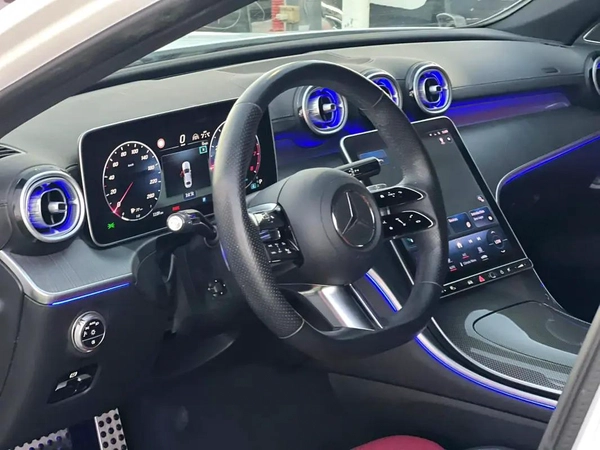 2023 Mercedes-Benz C300 | Premium Tech | Like New
