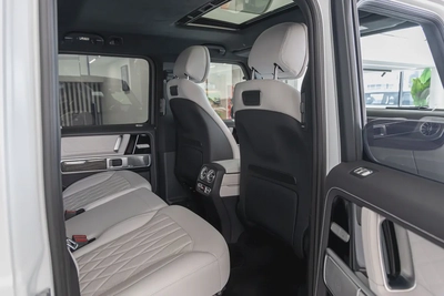 Mercedes-Benz G63 AMG | Fully loaded | Original Matte White | Japanese Specs-15