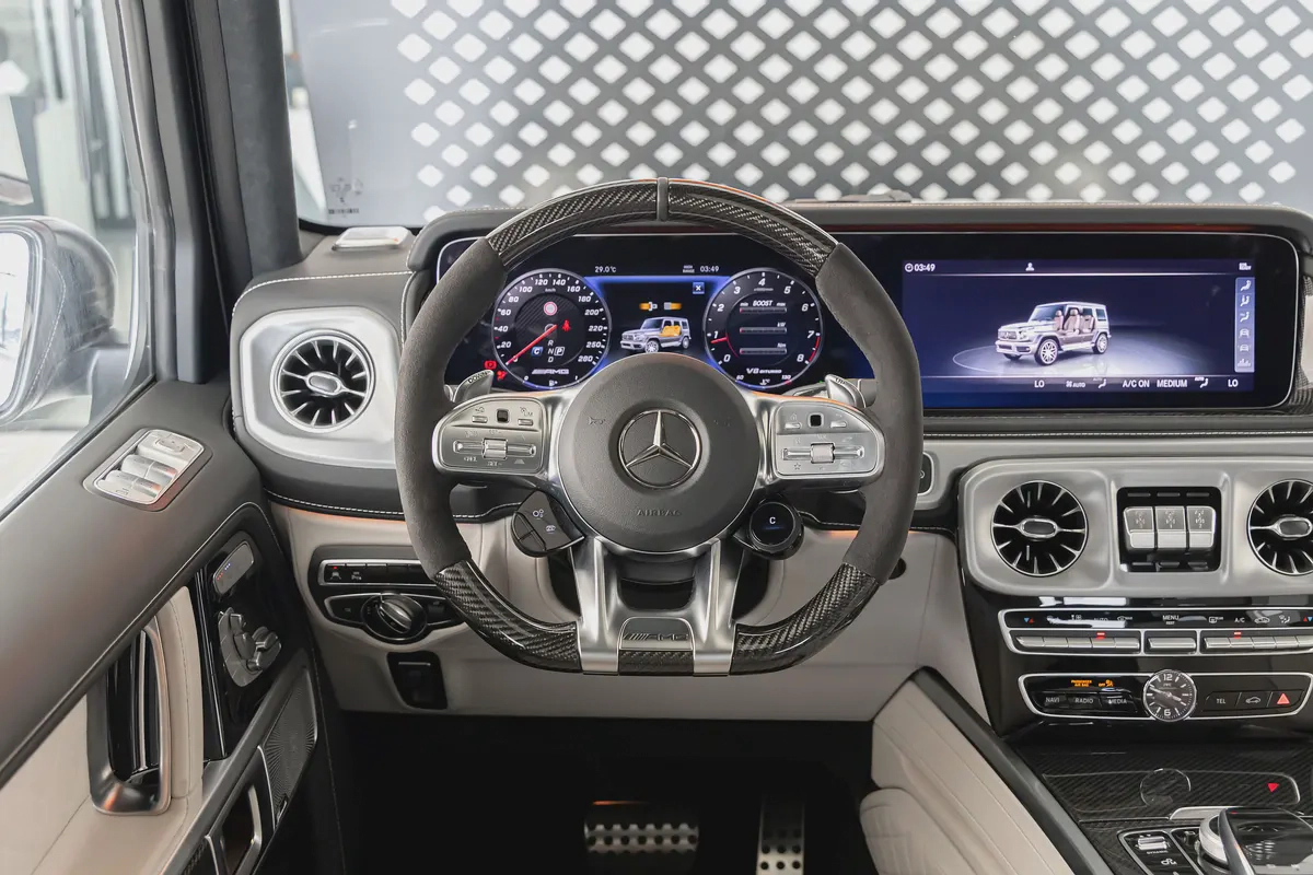 Mercedes-Benz G63 AMG | Fully loaded | Original Matte White | Japanese Specs-11-11