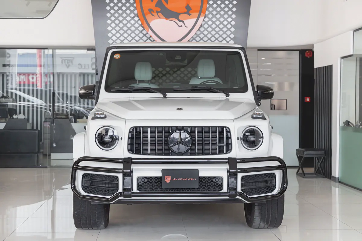 Mercedes-Benz G63 AMG | Fully loaded | Original Matte White | Japanese Specs-1-1