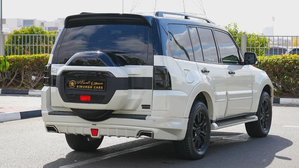MITSUBISHI PAJERO 2020!! SIGNATURE CONDITION!! GCC SPECS!! WELL MAINTAINED!! 3.8 V6