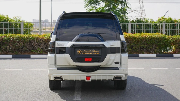 MITSUBISHI PAJERO 2020!! SIGNATURE CONDITION!! GCC SPECS!! WELL MAINTAINED!! 3.8 V6