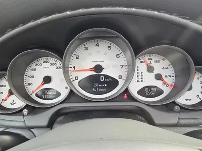 Porsche 911 Targa 4S 2008 - Japanese Specs - Pristine Condition-9
