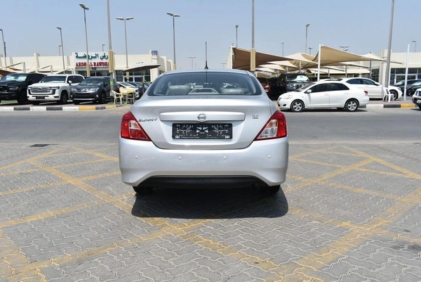 Used Nissan Sunny 1.5 Mid 2023