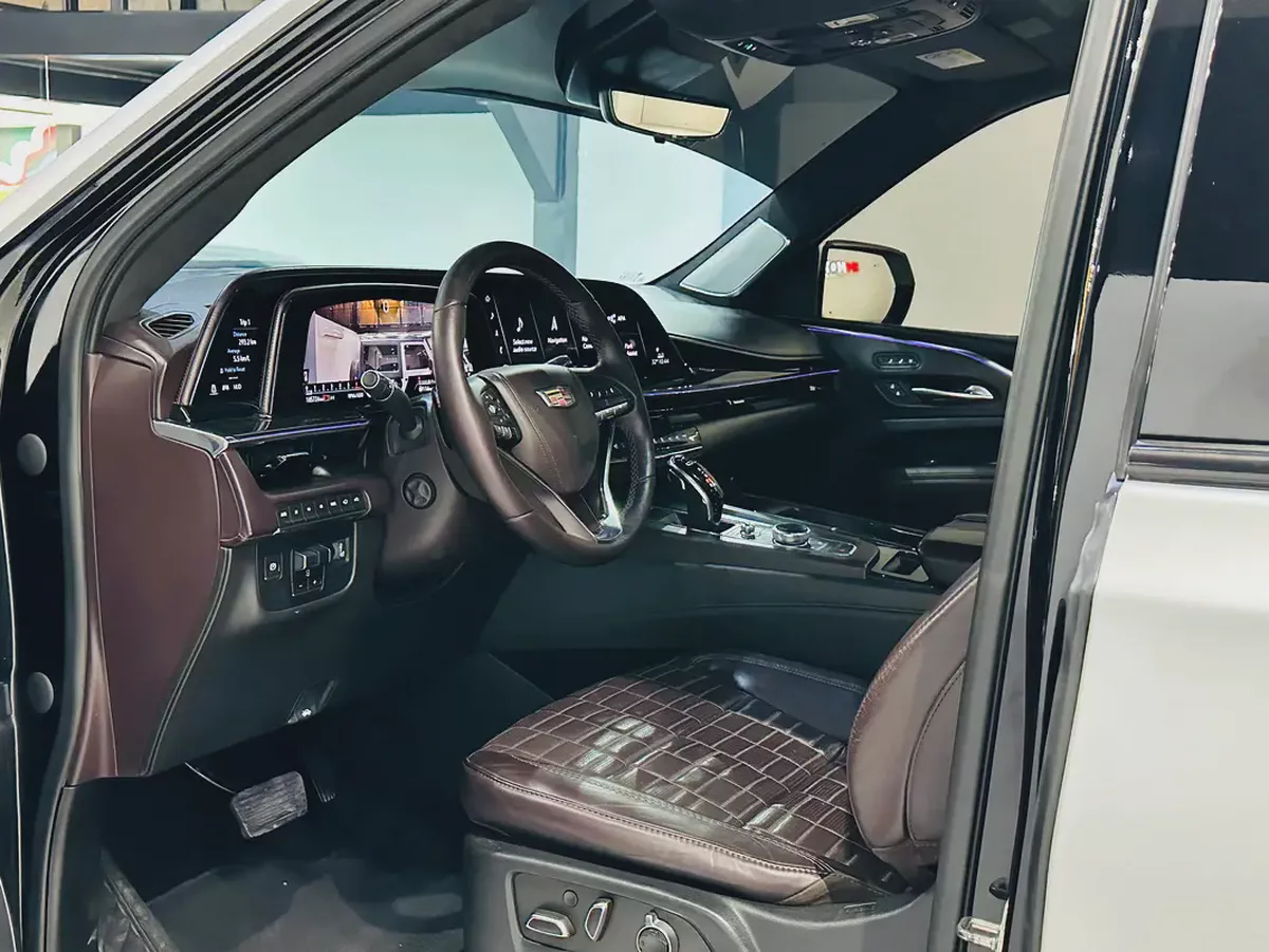 600 BLACK EDITION ESCALADE 2021 GCC SPECS WITH NO ACCIDENTS PPF DONE RECENTLY ORIGINAL BLACK COLOUR-13-13
