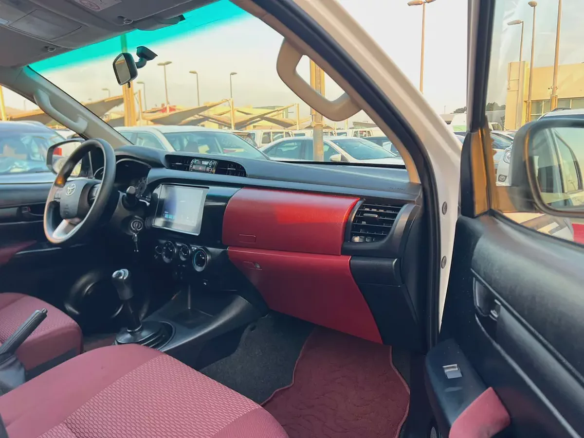 2024 I Toyota Hilux I 4X4 I Diesel I Manual I Ref#866-10-10