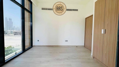 Spacious 3Bhk || Burj khalifa View || Chiller Free-12