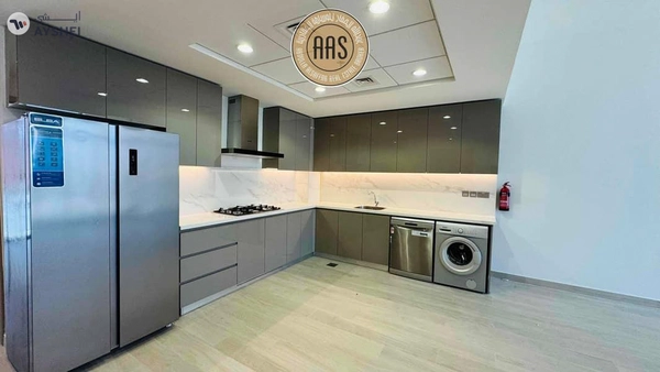 Spacious 3Bhk || Burj khalifa View || Chiller Free