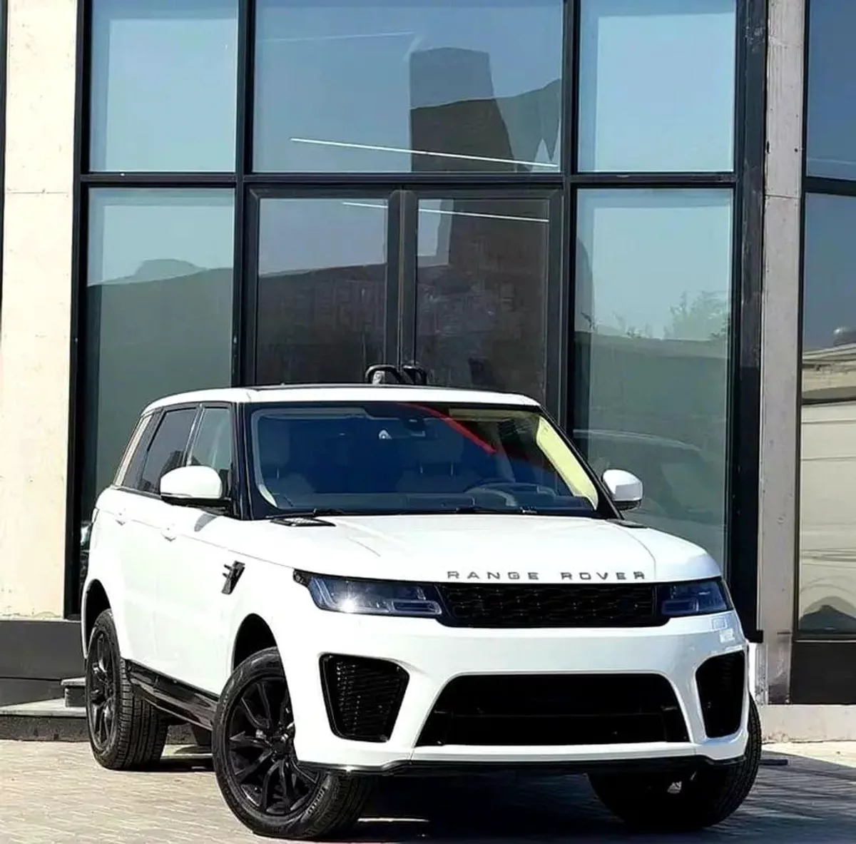 Land Rover Range Rover Sport HSE DYNAMIC-1-0