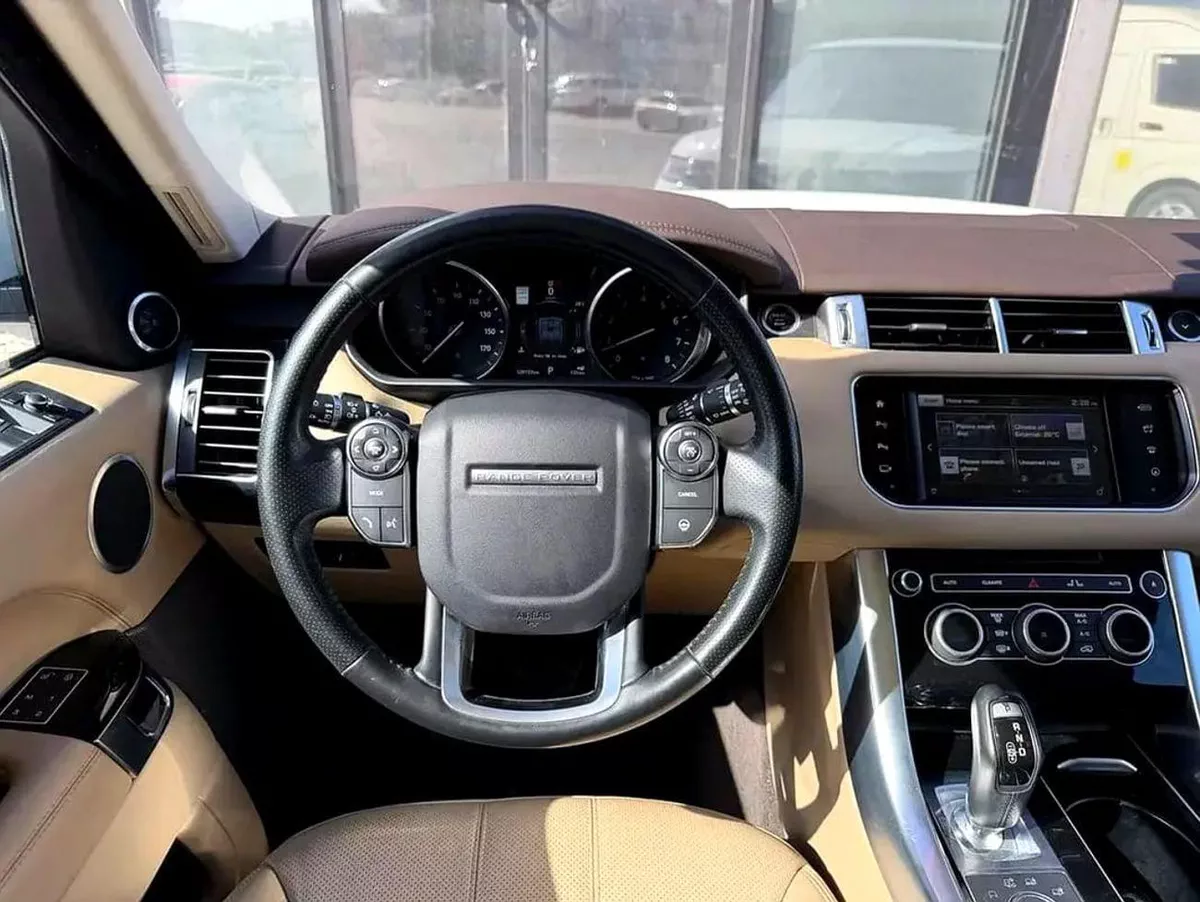 Land Rover Range Rover Sport HSE DYNAMIC-3-0