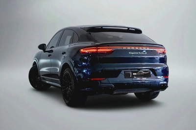 8,924 AED / month | 0% DP | 2020 Porsche Cayenne Turbo S-E Hybrid-1