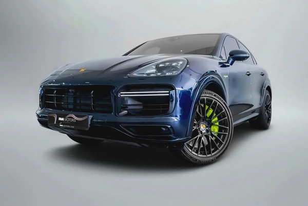 8,924 AED / month | 0% DP | 2020 Porsche Cayenne Turbo S-E Hybrid