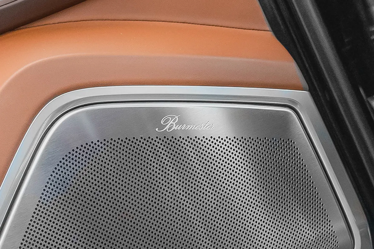 8,924 AED / month | 0% DP | 2020 Porsche Cayenne Turbo S-E Hybrid-10-10