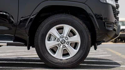 Toyota Land Cruiser GXR LC GXR 3.3D\(LHD) TOYOTA LAND CRUISER LC300 GXR 3.3D AT MY2025 – BLACK-9