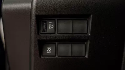 Toyota Land Cruiser GXR LC GXR 3.3D\(LHD) TOYOTA LAND CRUISER LC300 GXR 3.3D AT MY2025 – BLACK-16