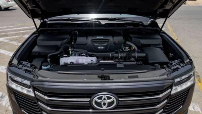 Toyota Land Cruiser GXR LC GXR 3.3D\(LHD) TOYOTA LAND CRUISER LC300 GXR 3.3D AT MY2025 – BLACK-19