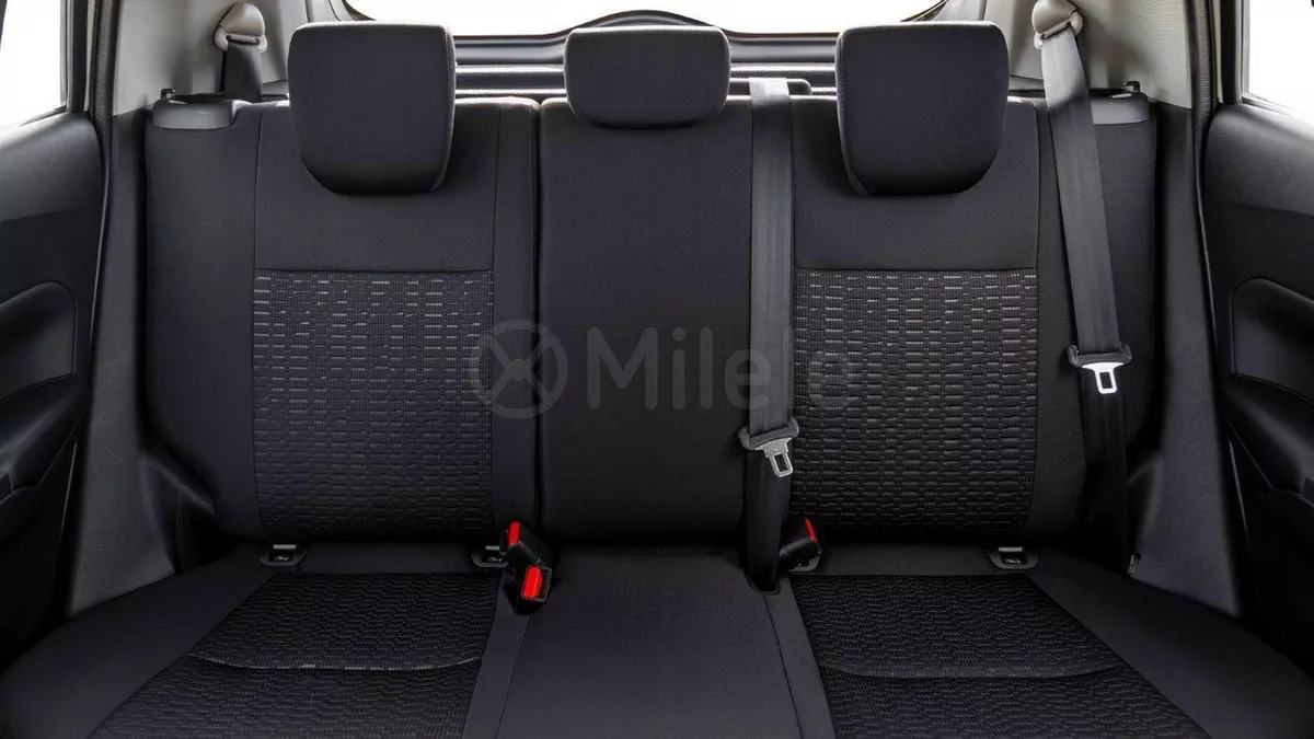 Suzuki Swift GLX SUZUKI SWIFT-15-0