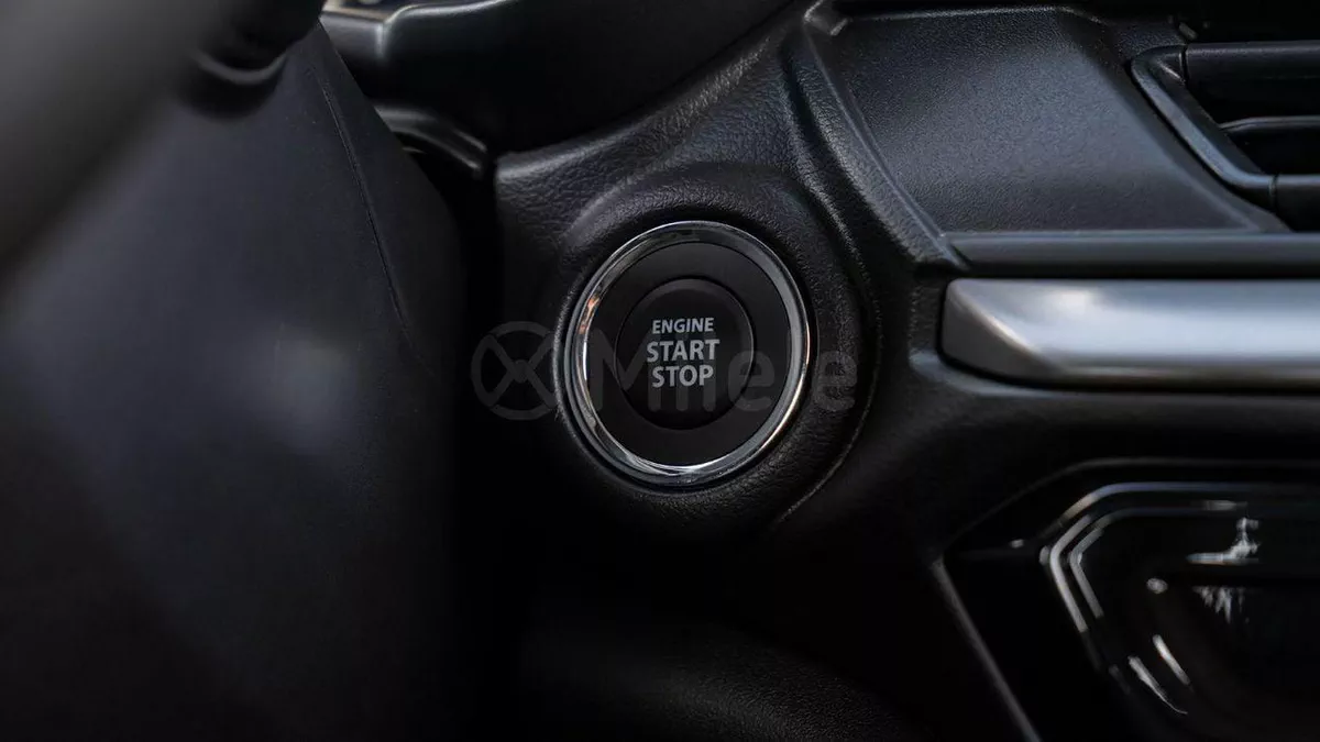 Suzuki Swift GLX SUZUKI SWIFT-24-0