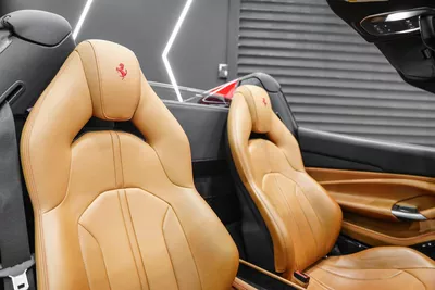 Ferrari F8 Spider-3