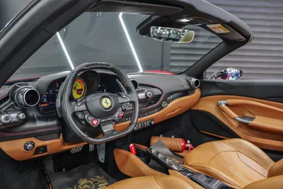 Ferrari F8 Spider-8
