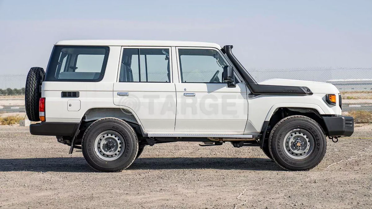 Toyota Land Cruiser 70 LC 76 4.2 M\T 2025-2-0