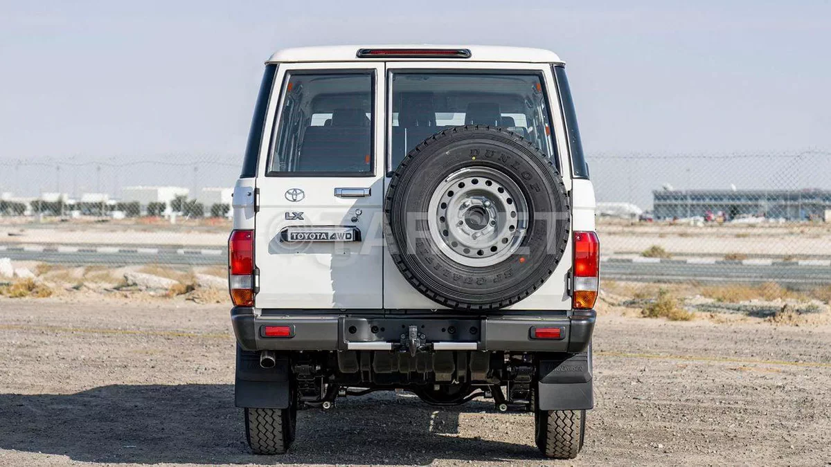 Toyota Land Cruiser 70 LC 76 4.2 M\T 2025-6-0