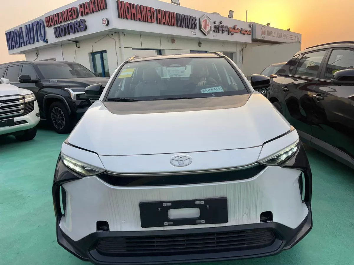 New 2023 Toyota bZ4X-3-3