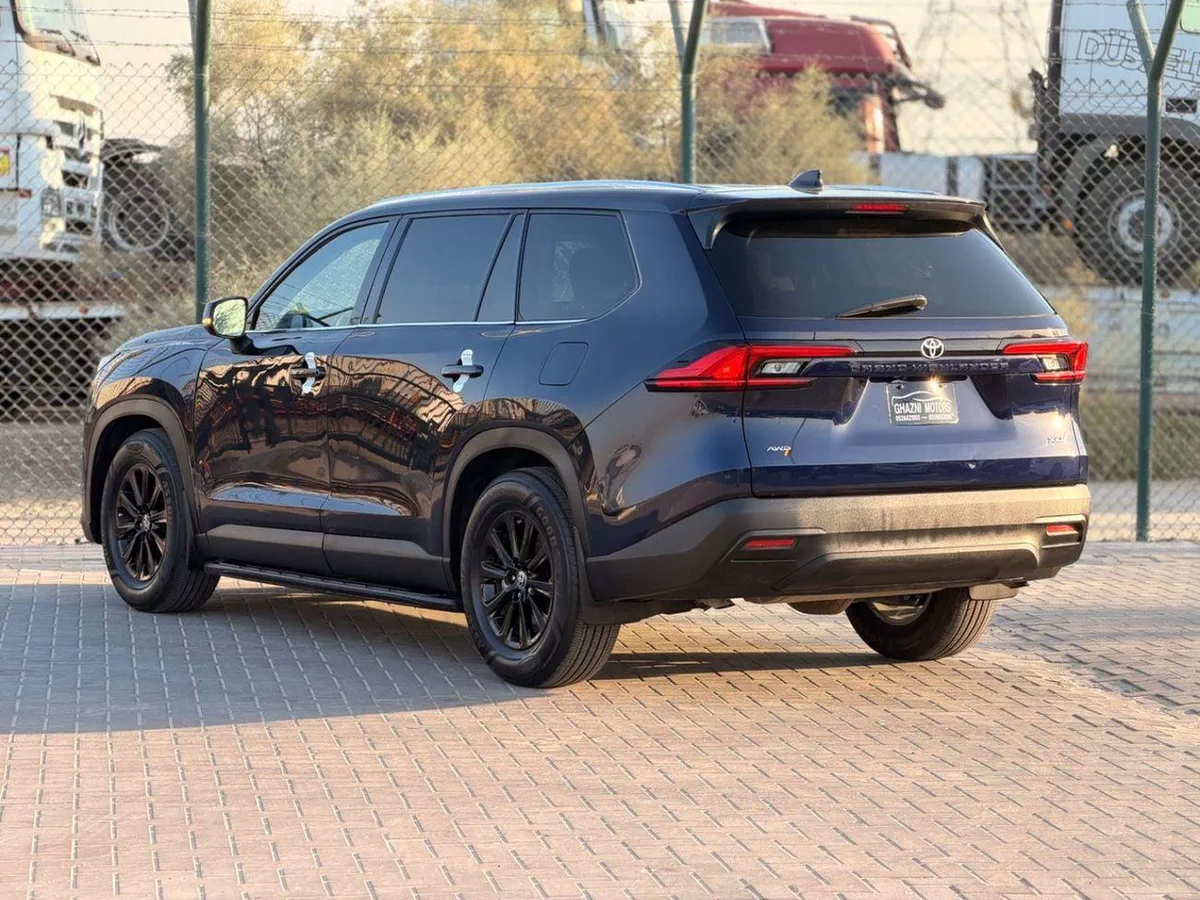 Toyota Grand Highlander XLE 2.4L 2024-11-0