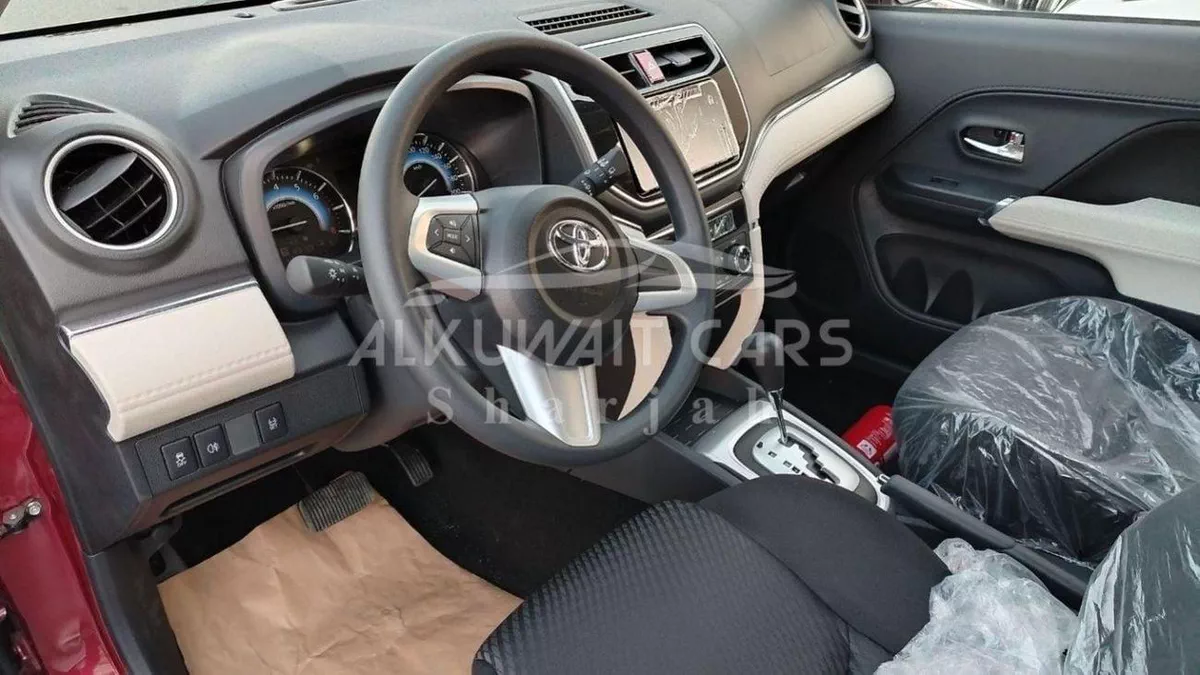 Toyota Rush GX 1.5P AT MY2023-10-0