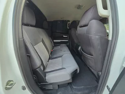 2017 Toyota Tundra Double Cab SR5 | 4.6L V8 | 2WD | US Specs | Orginal paint | Perfect condition-17