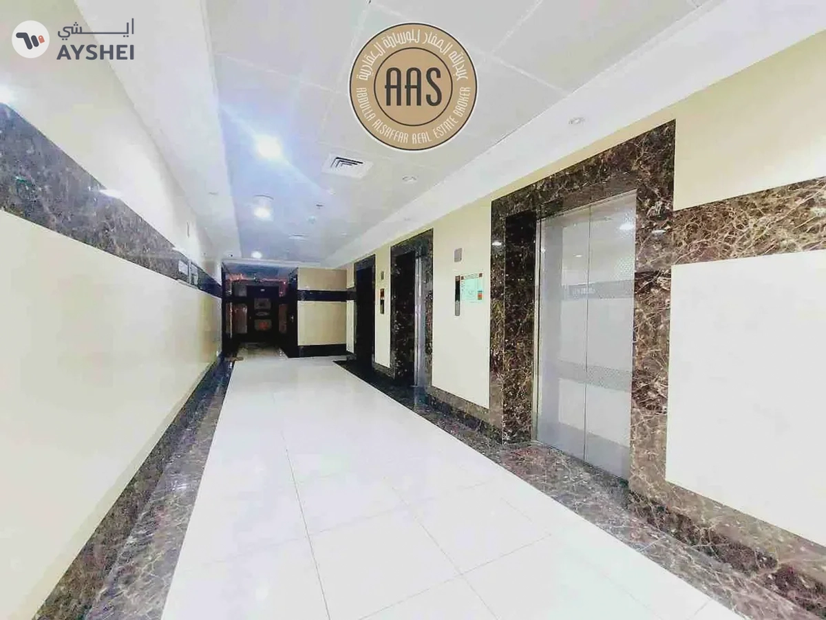 Spacious studio Available for Rent 40k in 6- Cheques payments-7-7