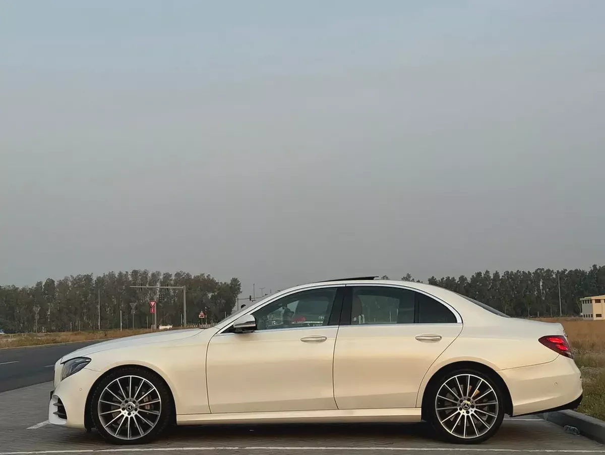 Mercedes-Benz E-Class E 400 4MATIC 2018 | GCC Specs | Low Mileage-7-7