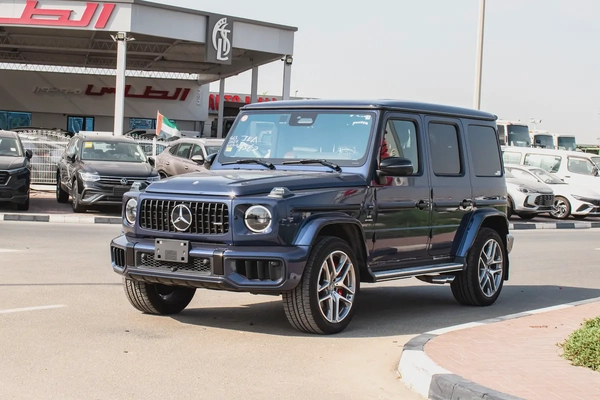 2025 - MERCEDES BENZ G63 - SUPER CLEAN - LIKE NEW - ONLY 6,000 KM