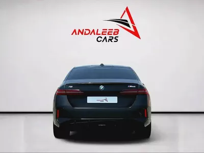 BMW Agency Warranty Until 2031 | BMW i5 M60 xDRIVE | DUAL MOTOR ELECTRIC AWD – 601 HP | FULL AGENCY-3
