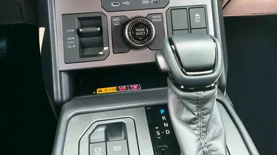 Toyota Hilux Conquest-4