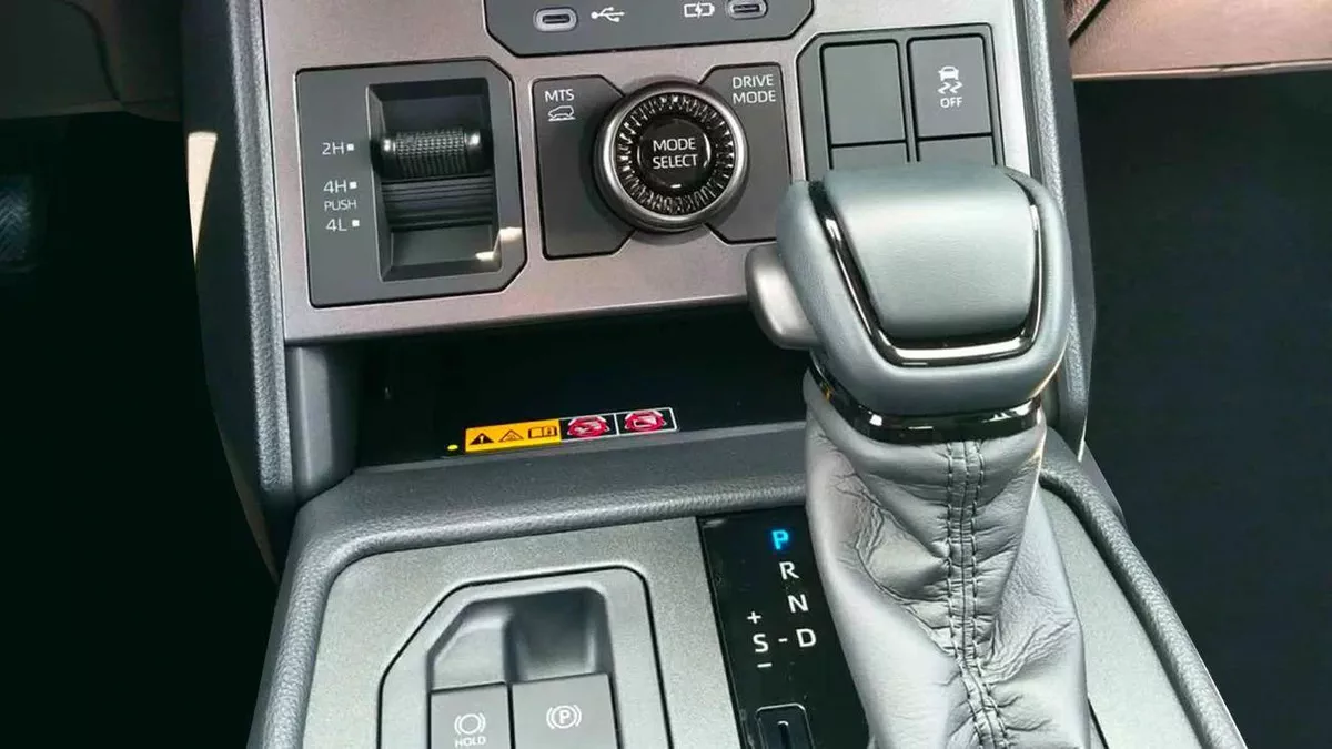 Toyota Hilux Conquest-4-4