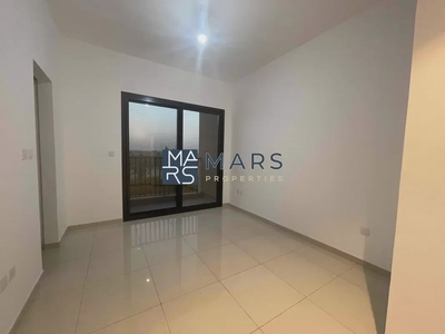 🏡 Spacious 3-Bedroom Townhouse for Rent in Nasma Residence, Al Tai, Sharjah-13