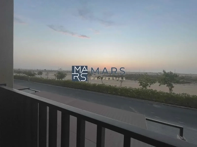 🏡 Spacious 3-Bedroom Townhouse for Rent in Nasma Residence, Al Tai, Sharjah-9
