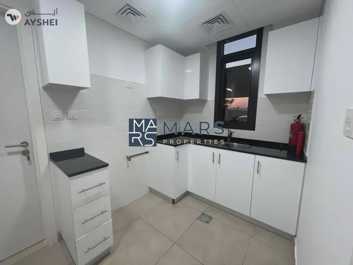 🏡 Spacious 3-Bedroom Townhouse for Rent in Nasma Residence, Al Tai, Sharjah-26-26