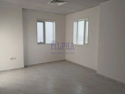 RAK Tower | 1 Bedroom High Floor | Sea View-8