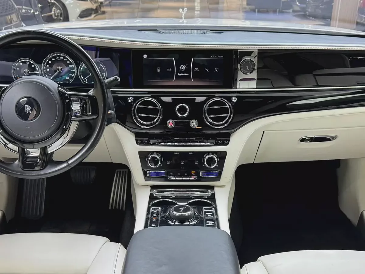 Rolls-Royce Ghost Standard 2022 - European Specs-12-12