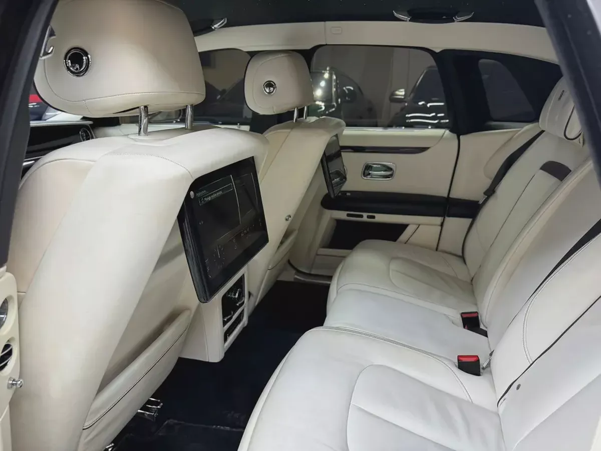 Rolls-Royce Ghost Standard 2022 - European Specs-13-13