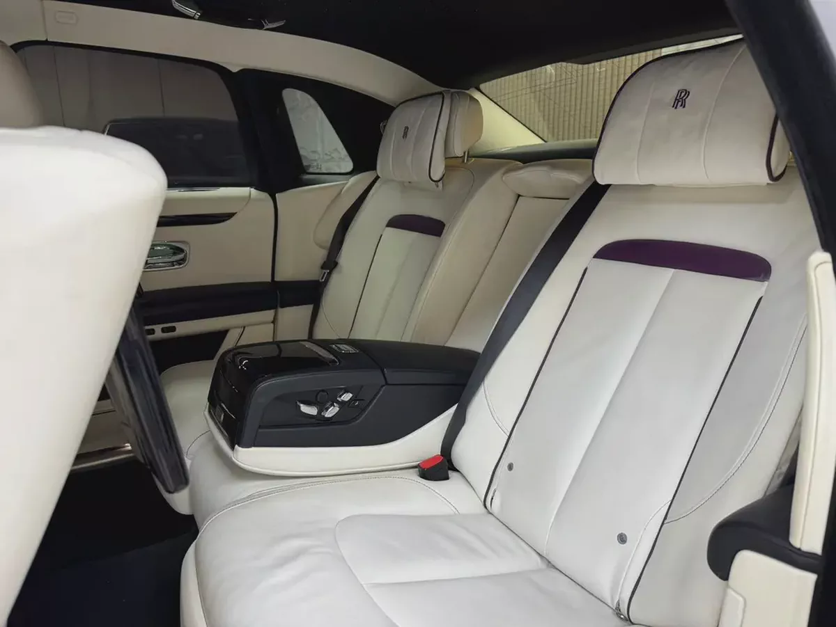 Rolls-Royce Ghost Standard 2022 - European Specs-14-14
