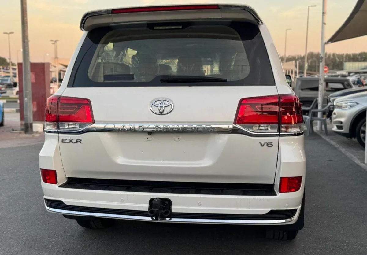Toyota Land Cruiser EXR 4.0L AWD-3-0