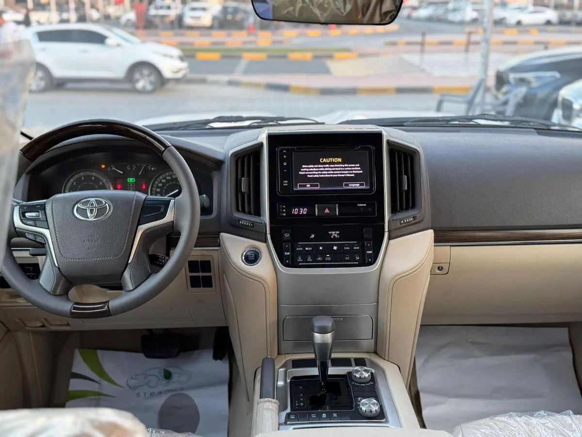Toyota Land Cruiser EXR 4.0L AWD-6-0